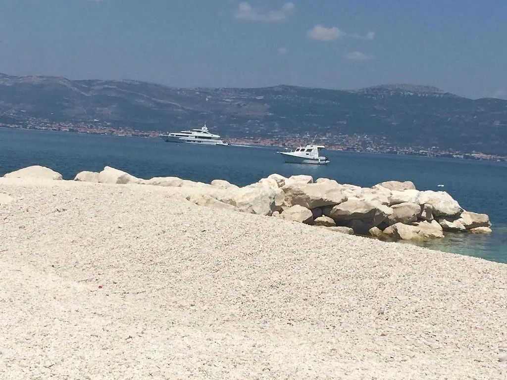Apartments Ljiljana Trogir