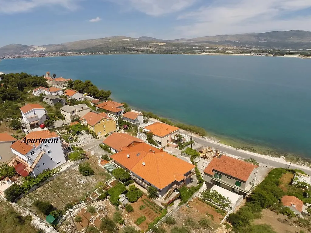 Apartments Ljiljana Trogir