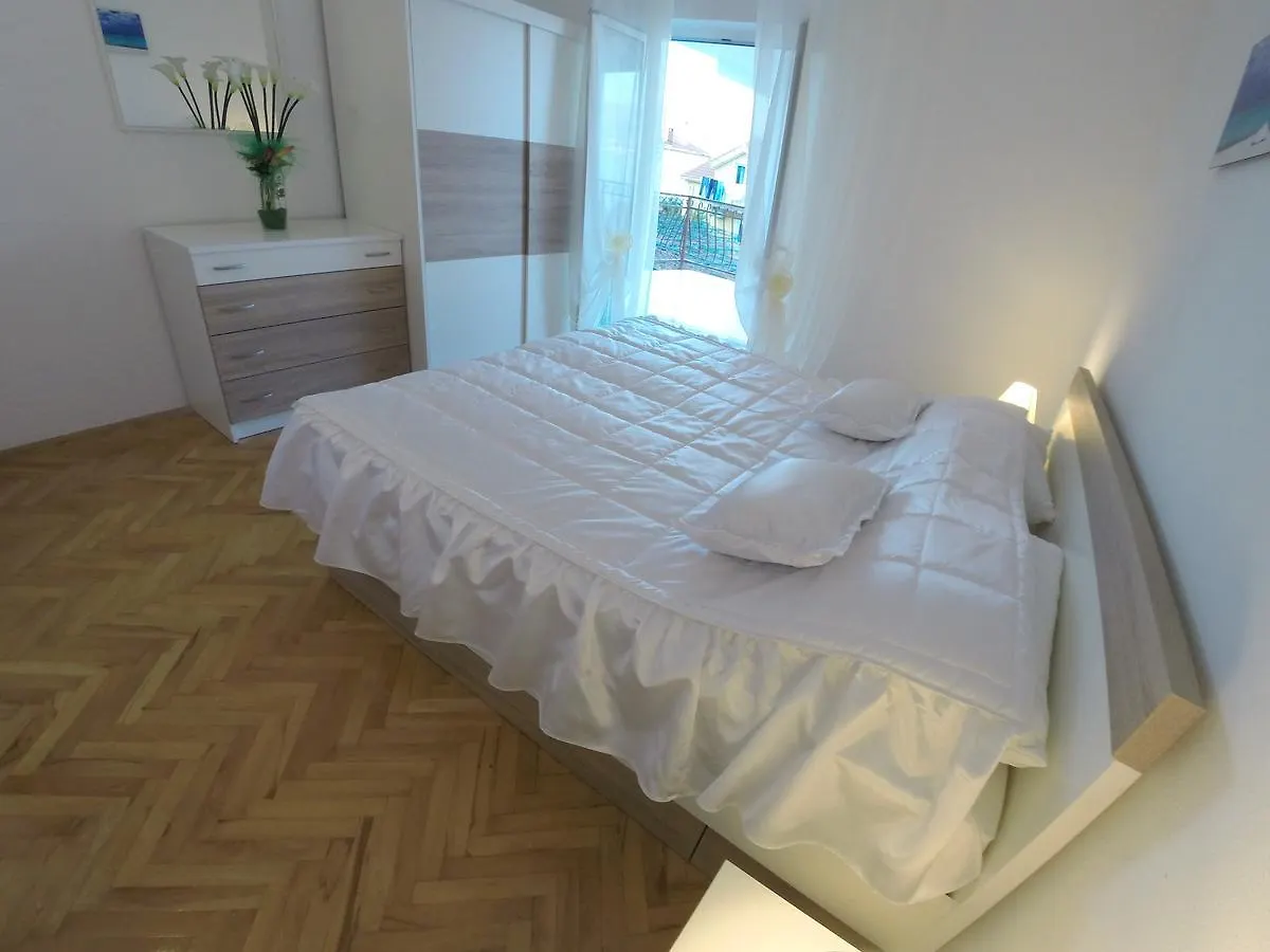Apartments Ljiljana Trogir